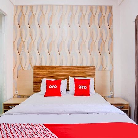 Oyo 90263 Hotel Diva Golf Bengkulu Ngoại thất bức ảnh