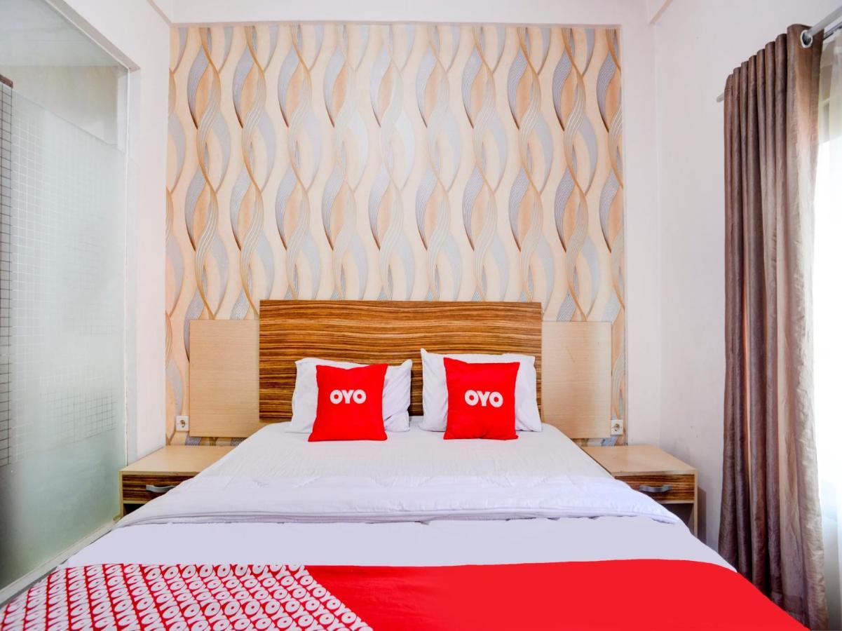 Oyo 90263 Hotel Diva Golf Bengkulu Ngoại thất bức ảnh