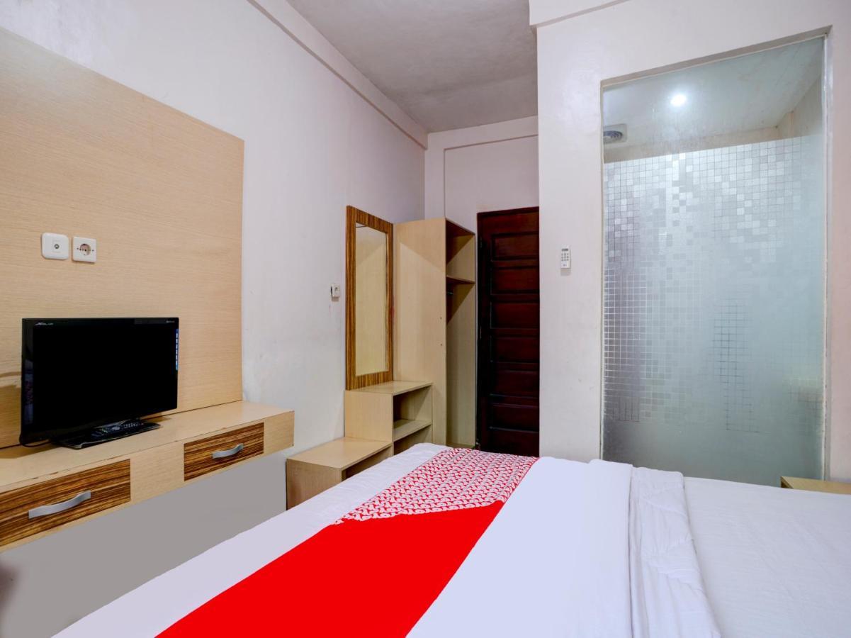 Oyo 90263 Hotel Diva Golf Bengkulu Ngoại thất bức ảnh