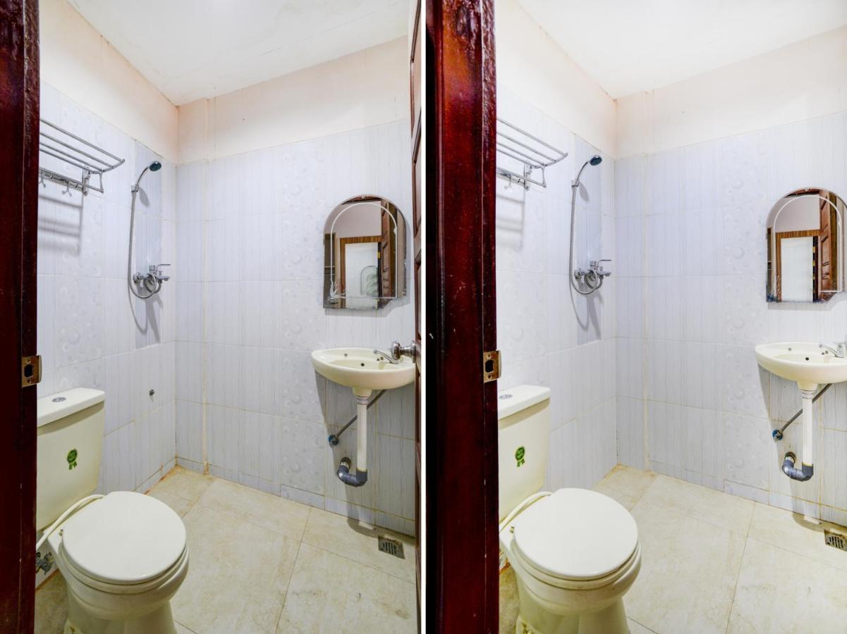 Oyo 90263 Hotel Diva Golf Bengkulu Ngoại thất bức ảnh
