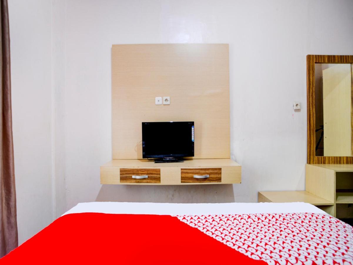 Oyo 90263 Hotel Diva Golf Bengkulu Ngoại thất bức ảnh
