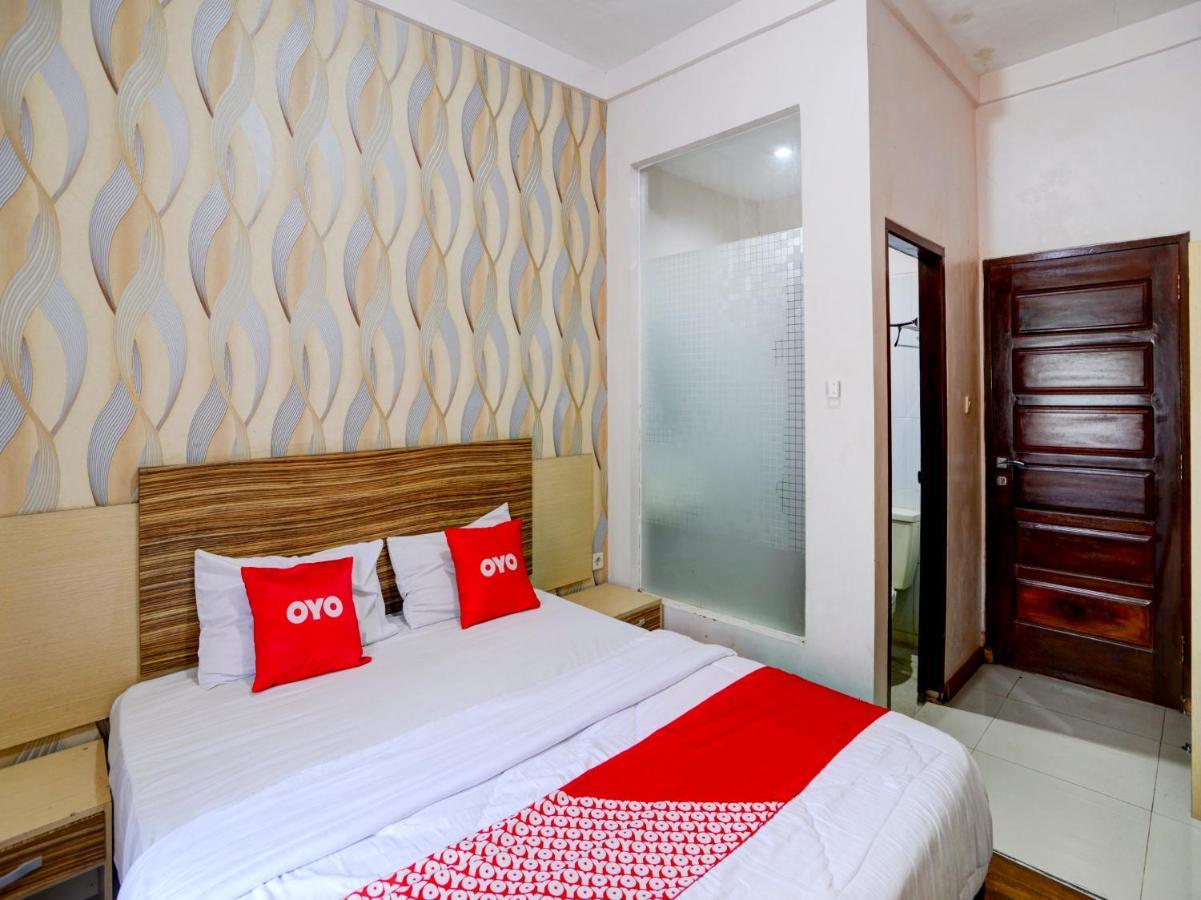 Oyo 90263 Hotel Diva Golf Bengkulu Ngoại thất bức ảnh