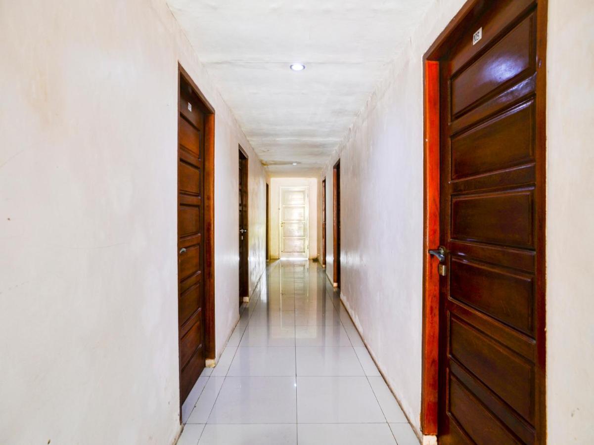 Oyo 90263 Hotel Diva Golf Bengkulu Ngoại thất bức ảnh
