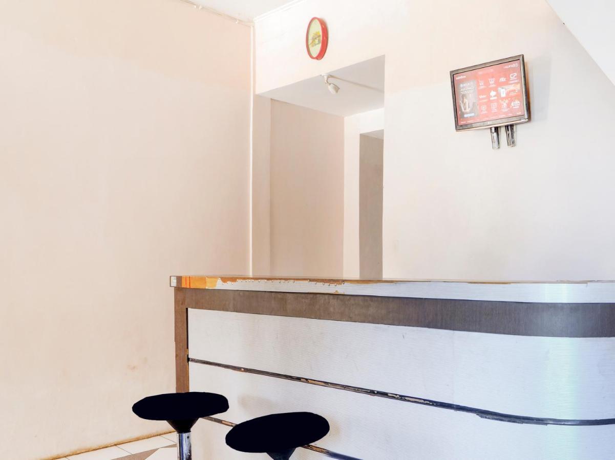 Oyo 90263 Hotel Diva Golf Bengkulu Ngoại thất bức ảnh